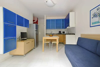 Ferienwohnung mit Klimaanlage, Balkon und