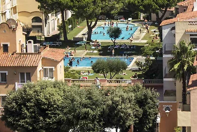 Ferienwohnung mit Balkon und Pool