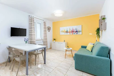 Ferienwohnung mit Klimaanlage, mit Aussenpool