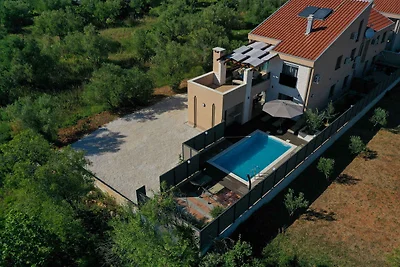 Modernes Ferienhaus Bronzzatta mit Privatpool