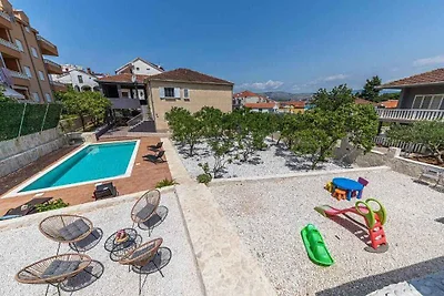 Gemütliche Ferienwohnung Piveta mit Meerblick