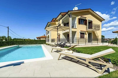 Ferienwohnung mit Pool, Klimaanlage