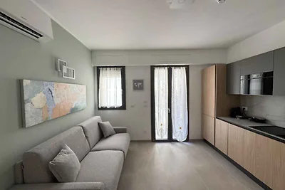 Ferienwohnung mit Klimaanlage, Balkon und