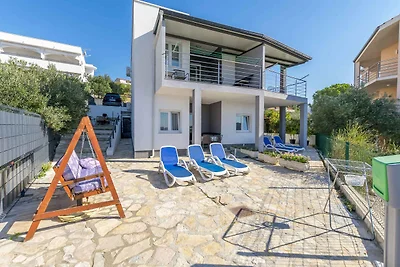 Ferienwohnung mit Balkon und Meerblick