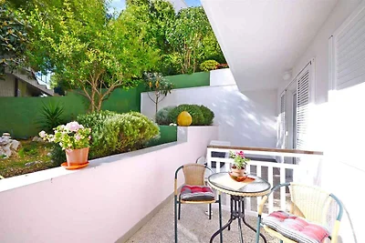 Ferienwohnung mit Klimaanlage, Terrasse und M