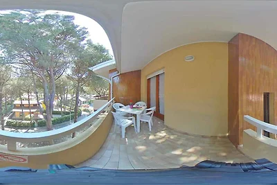 Ferienwohnung mit Klimaanlage und Balkon