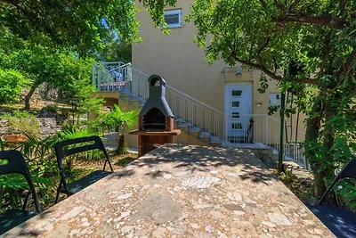 Ferienwohnung mit Klimaanlage und Balkon