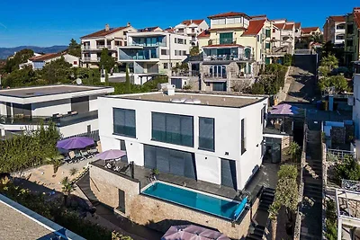 Ferienwohnung Mit einem schönen Pool