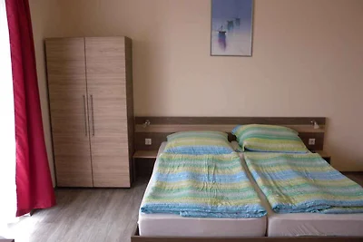 Studio kinderfreundlich mit Internet und