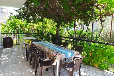 Ferienhaus mit gemütlicher Terrasse gleich in