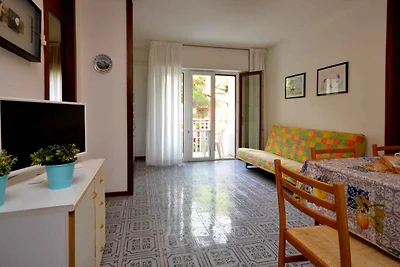 Ferienwohnung mit Klimaanlage und Balkon