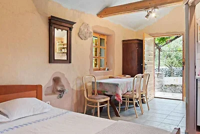 Studio mit Internet und Garten