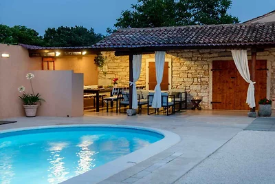 Ferienhaus mit Privatpool