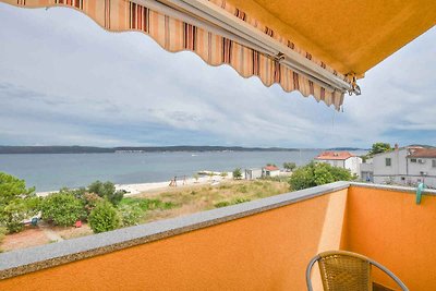 Ferienwohnung mit Balkon und Meerblick