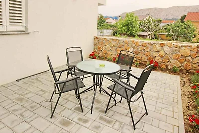 Ferienwohnung mit Terrasse und Klimaanlage