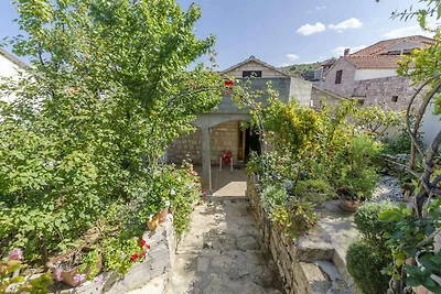 Ferienhaus mit Terrasse und Grill