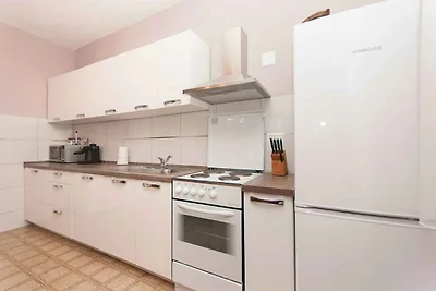 Ferienwohnung mit Terrasse und Klimaanlage