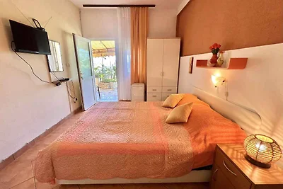 Studio mit Terrasse und Klimaanlage