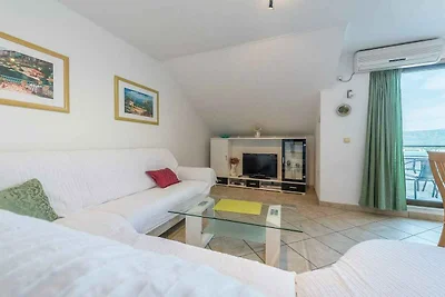 Holiday flat family holiday Ciovo, Mastrinka