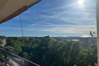 Ferienwohnung mit Pool und Balkon
