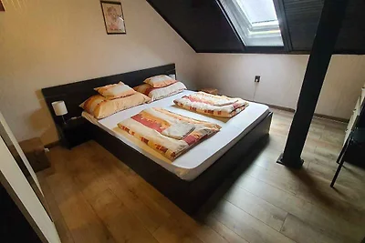 Ferienwohnung mit Pool und Internet