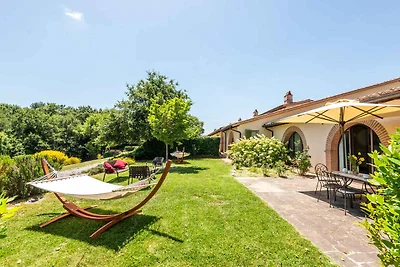 Ferienwohnung mit Terrasse, Klimaanlage und