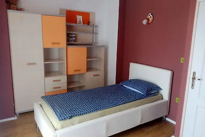 Ferienwohnung mit Pool und Grill