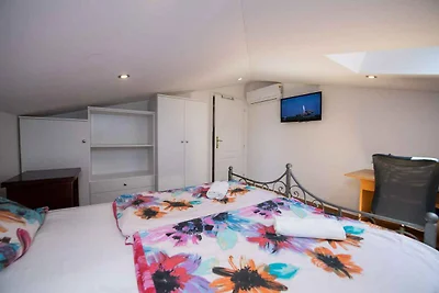 Ferienwohnung mit Klimaanlage und Meerblick