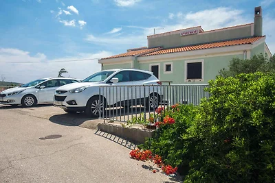 Ferienwohnung mit Klimaanlage und Pool