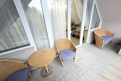 Ferienhaus mit Pool und Whirlpool nur 100 m v