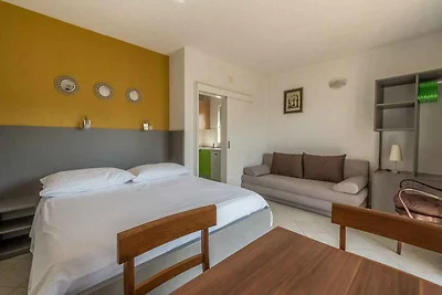 Apartment mit einem Schlafzimmer und Meerblic