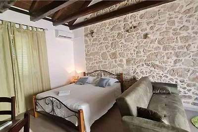 Gemütliches Studio Zaton mit Gartenausblick f