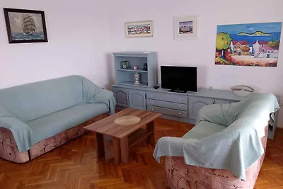 Ferienwohnung mit Terrasse und Klimaanlage