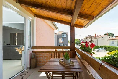 Ferienwohnung mit Klimaanlage und Balkon
