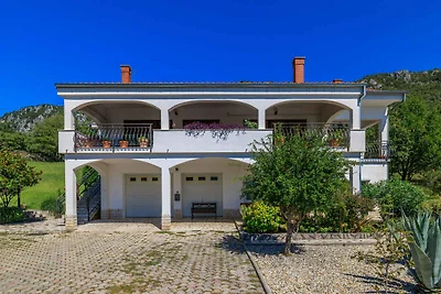 Ferienwohnung mit Pool und Klimaanlage