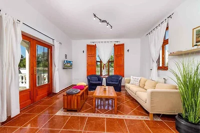 Ferienhaus Mit schöner Einrichtung, Pool,