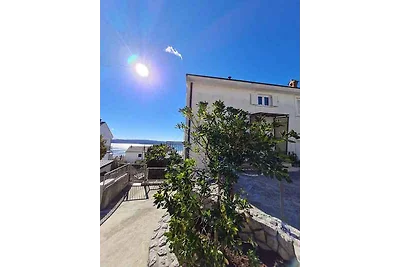 Ferienwohnung mit Balkon und Klimaanlage