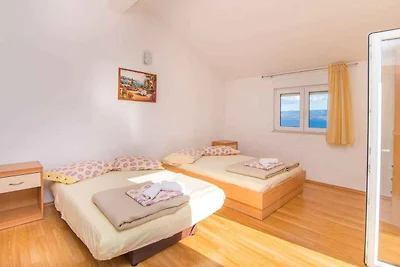 Studio mit privatem Balkon und Meerblick