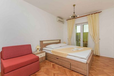 Ferienwohnung mit Balkon und Grill