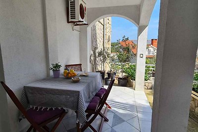 Ferienwohnung mit Balkon und Meerblick