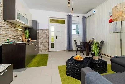 Ferienwohnung mit Pool zur gemeinsamen