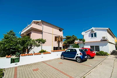 Ferienwohnung mit Terrasse und Grill