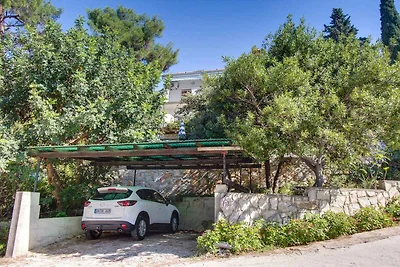 Gemütliche Unterkunft Lela mit Meerblick in M