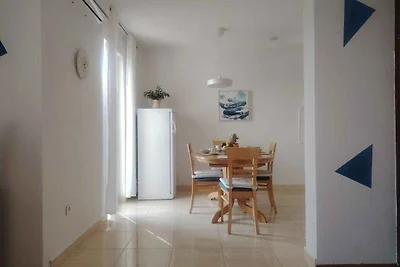 Ferienwohnung mit Klimaanlage und Meerblick v