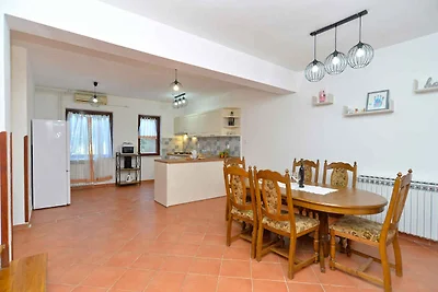 Ferienwohnung mit Klimaanlage und Terrasse