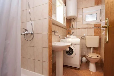 Ferienwohnung, nur 200 Meter vom nächsten sch