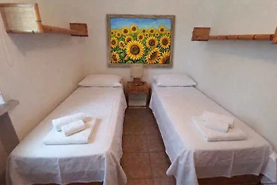 Ferienwohnung mit Pool und Garten
