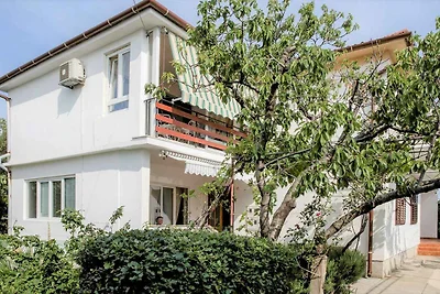 Schöne Wohnung auf der Insel Rab, nur 150 m v