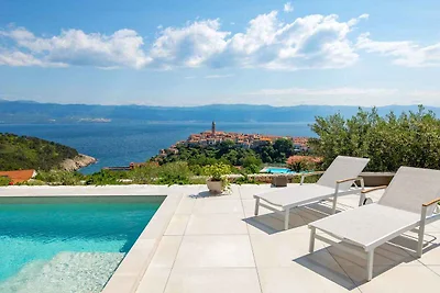 FerienHaus mit Pool und Meerblick