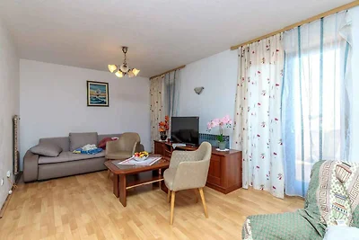 Ferienwohnung mit Klimaanlage und Balkon